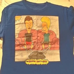 Beavis & Butthead t shirt size medium to medium large